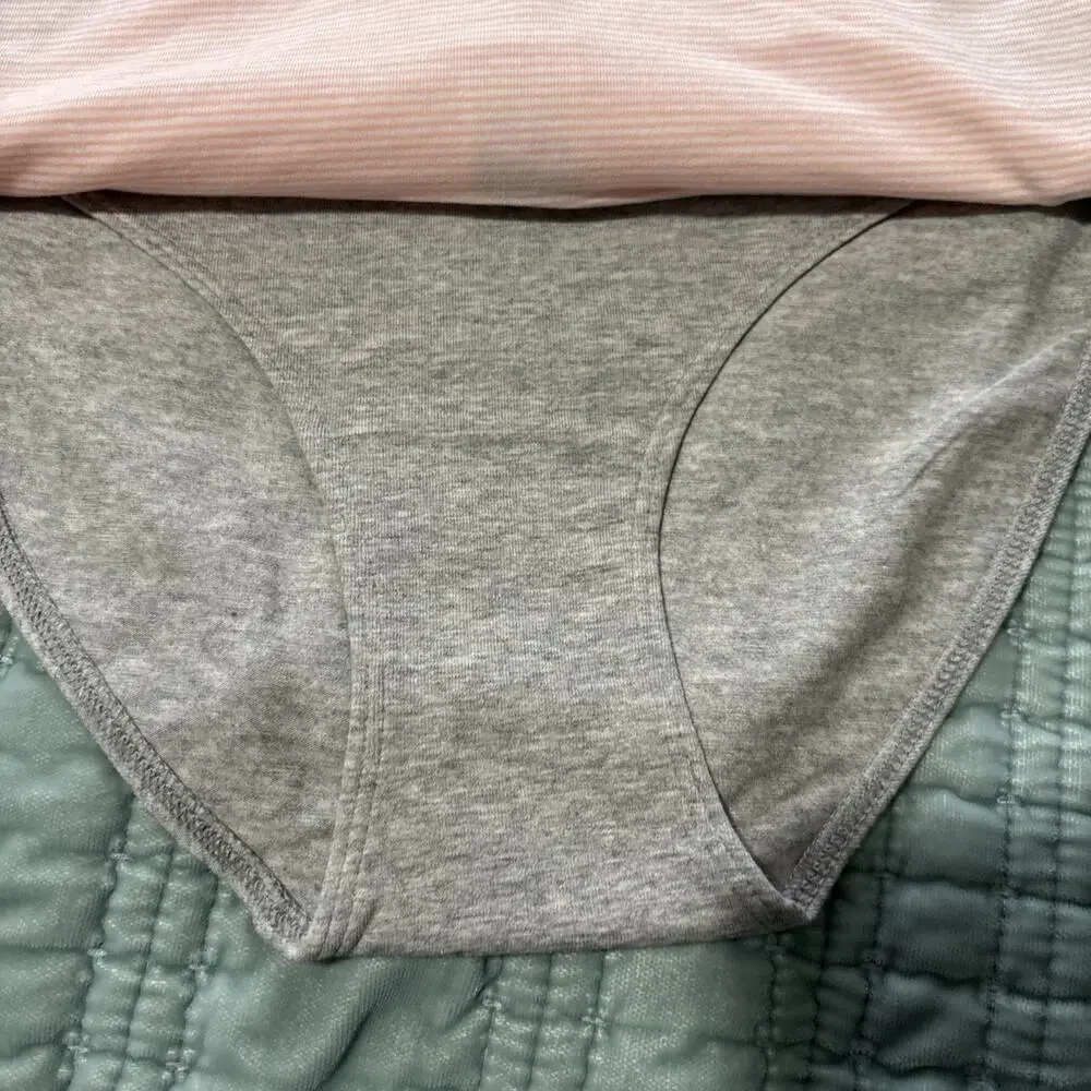 Lot Of 3 NWT Calvin Klein Underwear M Bikini Cotton Stretch Peach, Gray